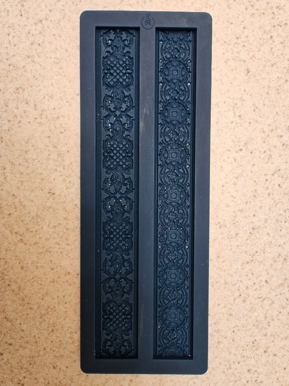 Silicone Decorative Border Mold in Blue
